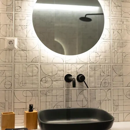 Апартаменты Omikron Luxury Living