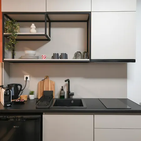 Omikron Luxury Living Apartment