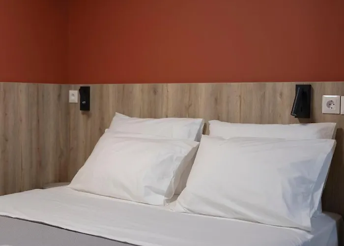 Апартаменты Omikron Luxury Living *
